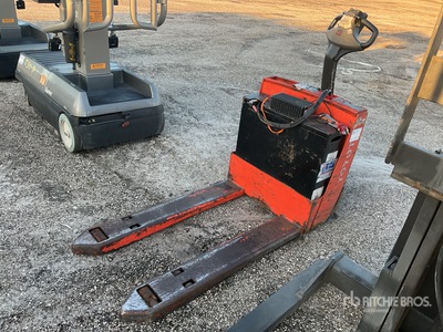 Toyota 7HBW23 4500 lb Electric Pallet Jack