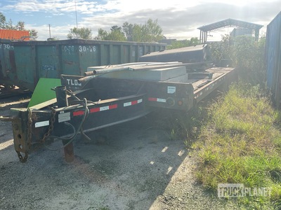 Unknown Unknown 28 ft  T/A tandem axle trailer  Equipment Trailer