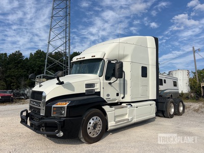 2019 Mack AN64T 6x4 T/A Sleeper Truck Tractor