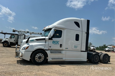 2023 Freightliner Cascadia 126 6x4 T/A Sleeper Truck Tractor