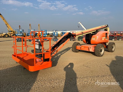 2013 JLG 600AJ 4WD Diesel Articulating Boom Lift