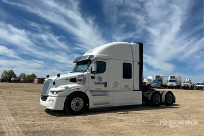 2024 Western Star 57X 6x4 T/A Sleeper Truck Tractor