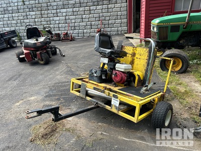 Ride-On Roller with 4'5"x2'9" trailer