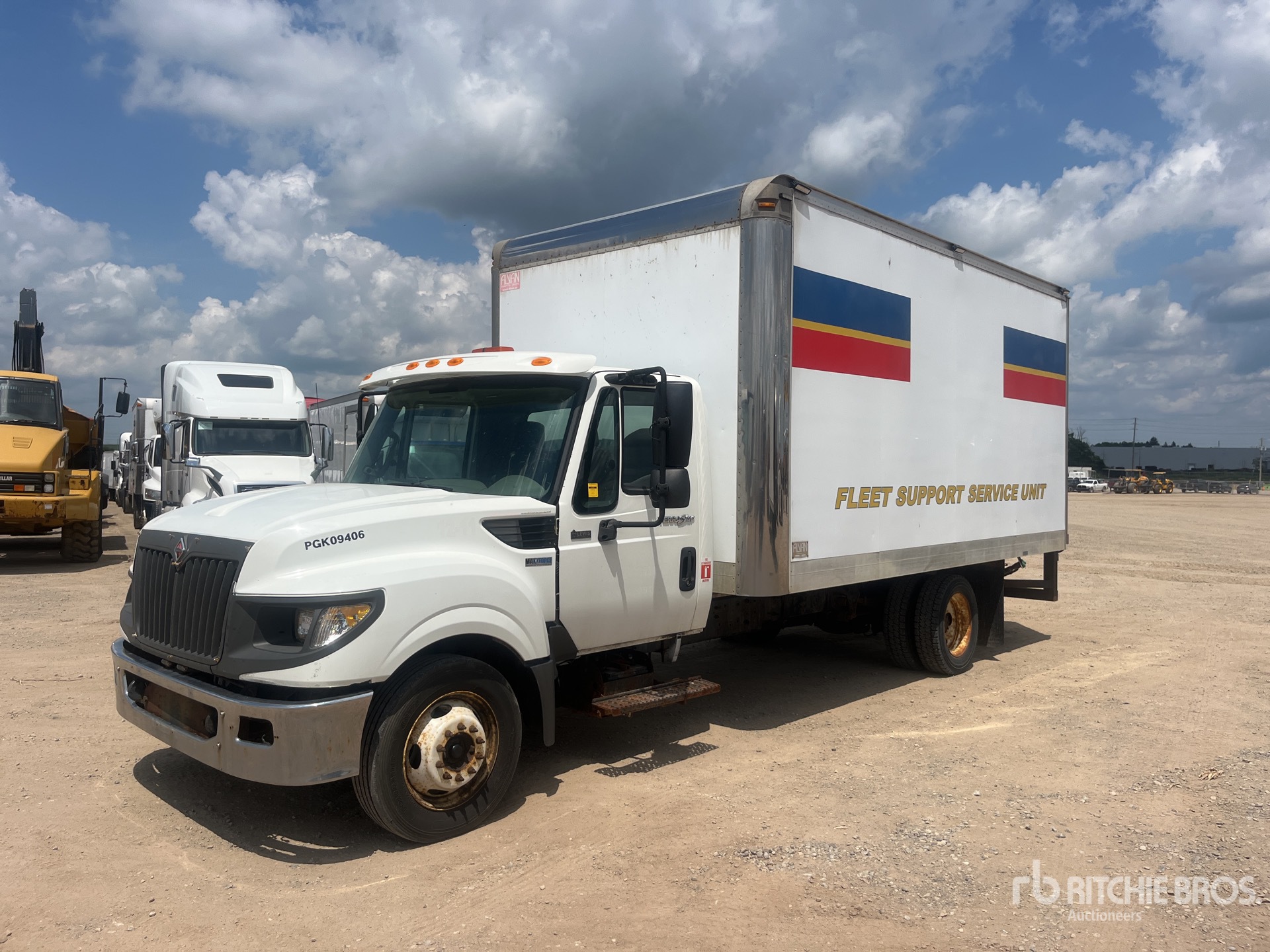 2012 International Terrastar 4x2 Van Truck