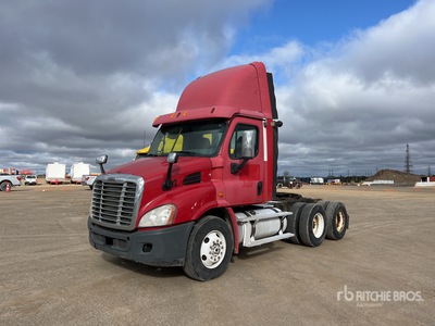 2010 Freightliner Cascadia 113 6x4 Tracteur routier
