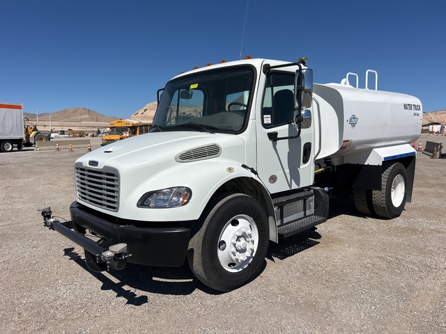 2020 Freightliner M2 106 2000 gal 4x2 Water Truck