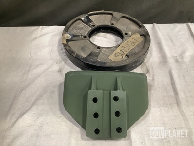 (5) 2035-656 Outer Idler Wheels & (4) Oshkosh 1303820 Engine Mount Brackets