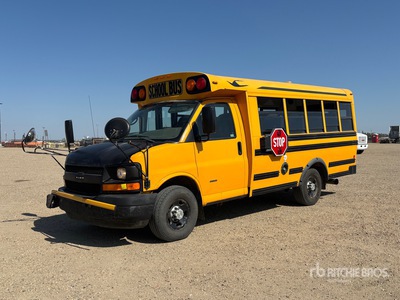 2009 Chevrolet G3500 Express 4x2 19-Seat School Bus