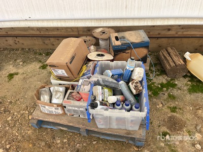 Quantity of Electrical Wire & Solvents Articoli da ferramenta e di consumo