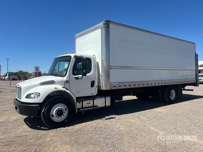 2017 Freightliner M2 106 4x2 バントラック