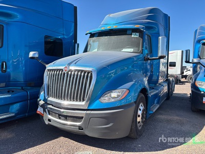 2020 International LT625 6x2 T/A Sleeper Truck Tractor