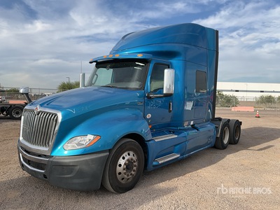 2020 International LT625 6x2 T/A Dagcabine Trekker