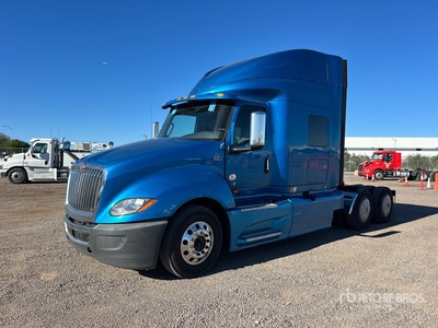 2020 International LT625 6x2 Tracteur routier couchette