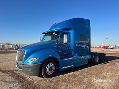 2020 International LT625 6x2 Tracteur routier couchette