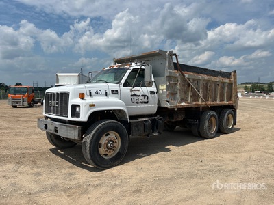 2002 GMC C8500 6x4 T/A Dump Truck
