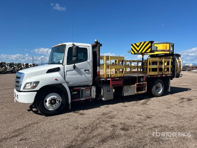 2019 Hino 268 4x2 Aufpralldämpfung-Lkw