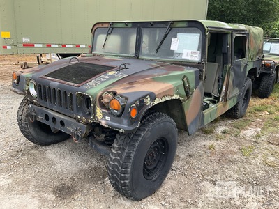 2009 AM General M998 HMMWV 4 Door Soft Top w/Truck Body