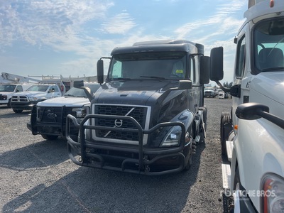2019 Volvo VNR 6x2 T/A Sleeper Truck Tractor (Inoperable)