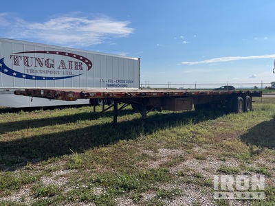 1992 Utility 48 ft T/A Flatbed Trailer