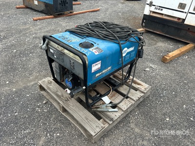 2013 Miller Blue Star 185 200 A Stick を見 Welder - Fueled
