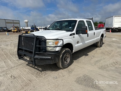 2012 Ford F-250 XL 4x4 Crew Cab Pickup