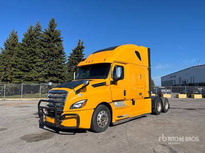 2019 Freightliner Cascadia 126 T/A Sleeper Truck Tractor