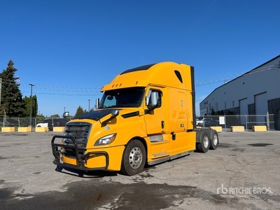 2019 Freightliner Cascadia 126 Sleeper Truck Tractor