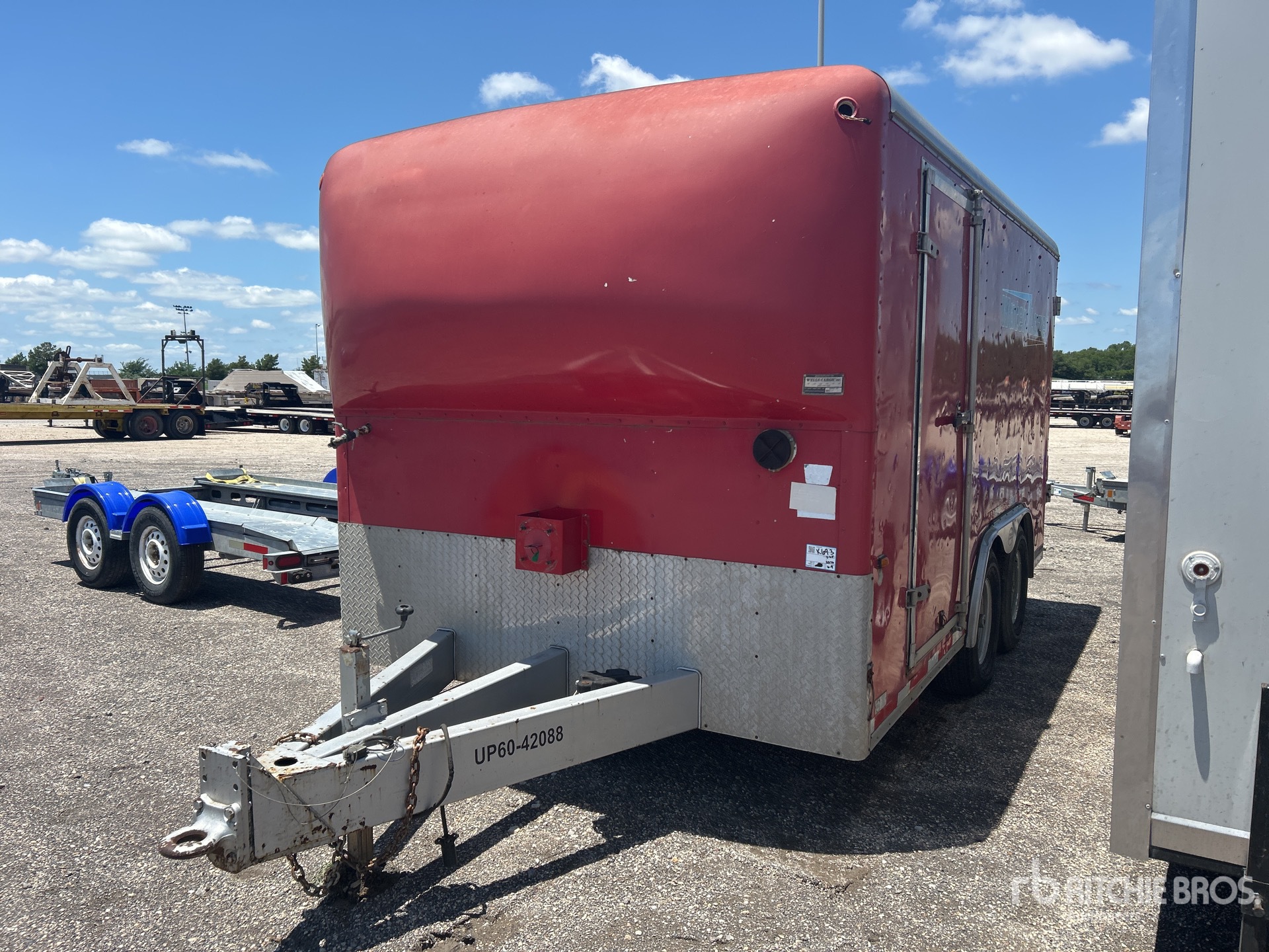 2006 Wells Cargo UHP Pump T/A w/SKID 320 40KVS Enclosed Trailer