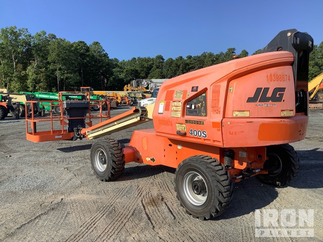 ELEVADOR TELESCóPICO 2015 JLG 4WD 400S