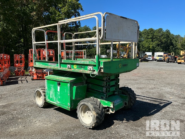 ELEVADOR TIJERA 2015 JLG 260MRT