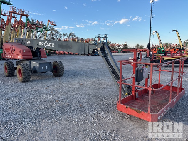 ELEVADOR TELESCóPICO 2016 SKYJACK 4WD SJ66T