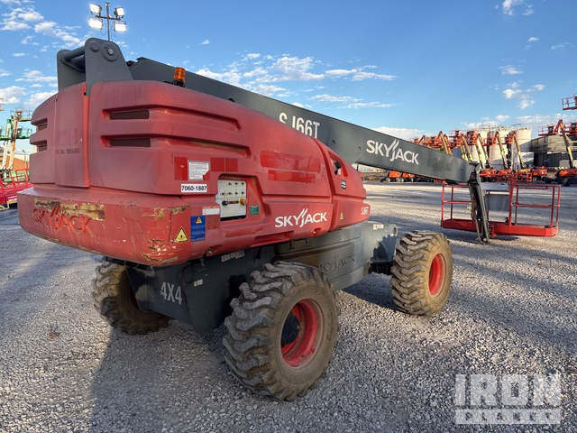 ELEVADOR TELESCóPICO 2016 SKYJACK 4WD SJ66T