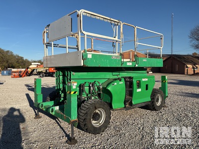 2013 JLG 4394RT Dual Fuel 4x4 Plateforme élévatrice à ciseaux