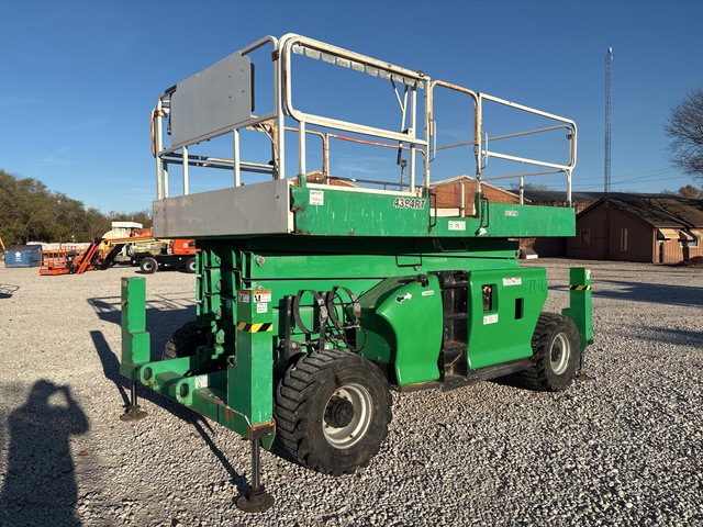 2013 JLG 4394RT Dual Fuel 4x4 Scissor Lift