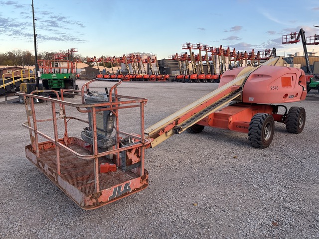 2009 JLG 400S 4WD Diesel Telescopic Boom Lift 2009 JLG 400S 4WD Diesel Telescopic Boom Lift