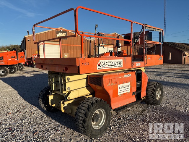 ELEVADOR TIJERA 2013 JLG 3394RT