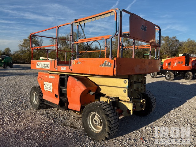 ELEVADOR TIJERA 2013 JLG 3394RT