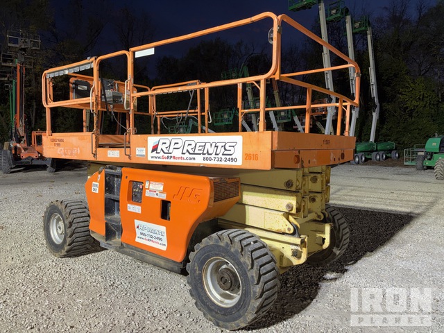 ELEVADOR TIJERA 2013 JLG 3394RT