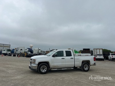 2016 Chevrolet Silverado 1500 4x2 Dual Cab Pickup