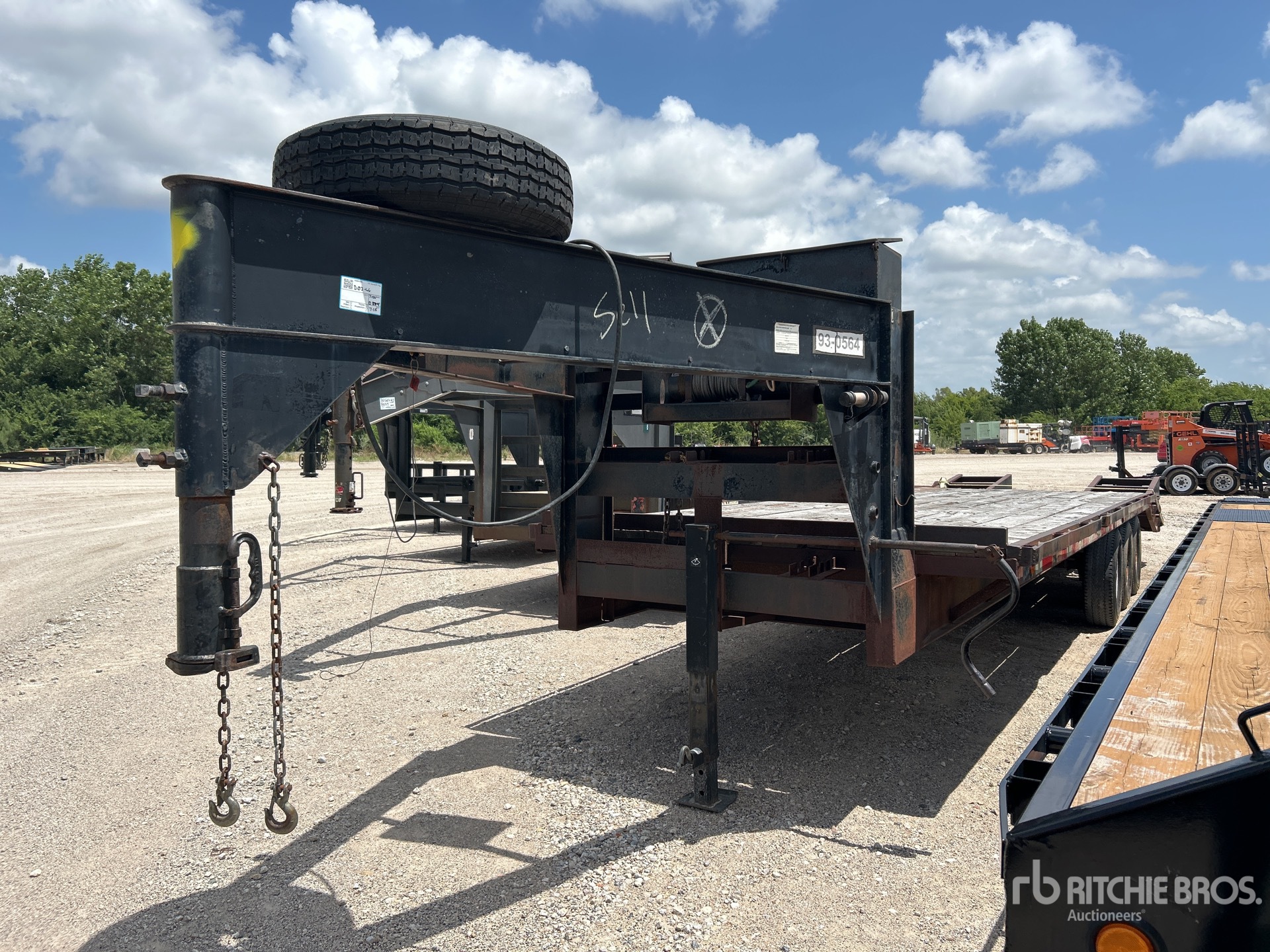 2017 Homemade 30 ft Tri/A Gooseneck Equipment Trailer