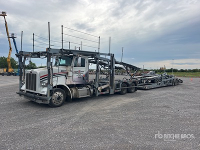 2013 Peterbilt 365 6x4 Camión portavehiculos