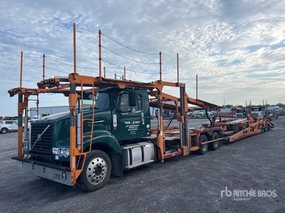 2014 Volvo VAH 6x2 Car Carrier Truck
