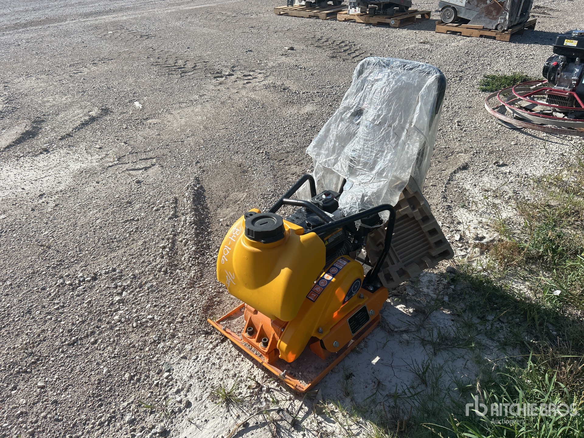 2025 SDLOOL SL90 Plancha compactadora (Unused)
