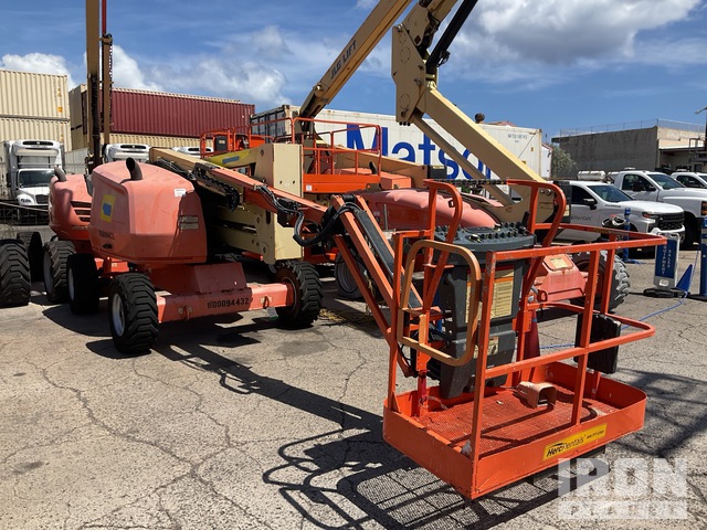 ELEVADOR ARTICULADO 2016 JLG 4WD 450AJ