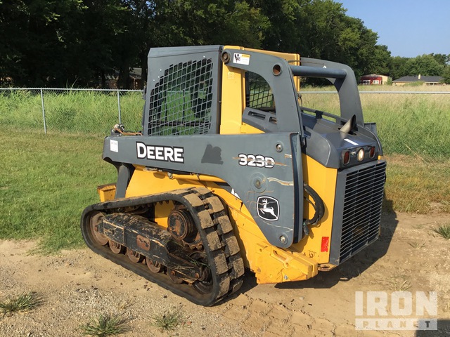 MINI CARGADOR SOBRE ORUGAS 2012 JOHN DEERE 323DT