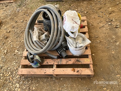 Quantity of Plumbing Supplies Varios, tienda, almacen, consumidor