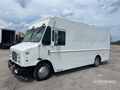 2014 Freightliner MT45 4x2 Step Van