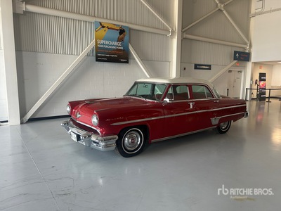 1954 Lincoln Auto