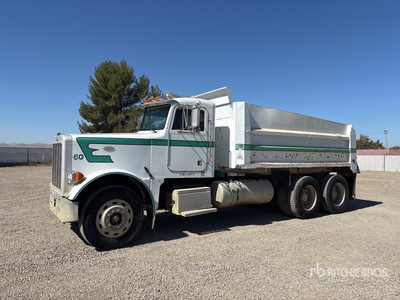 1997 Peterbilt 379 6x4 T/A Camión dumper