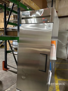True FIRET23FLH Reach-In, 1 Door Freezers